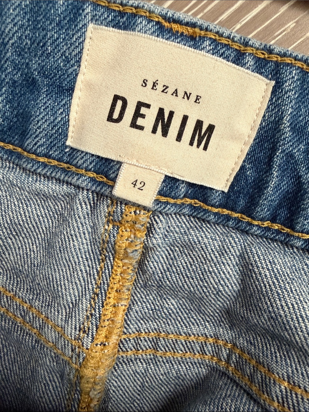 Sezane High-Rise Wide-Leg Jeans in Blue Denim - Picture 2 of 8